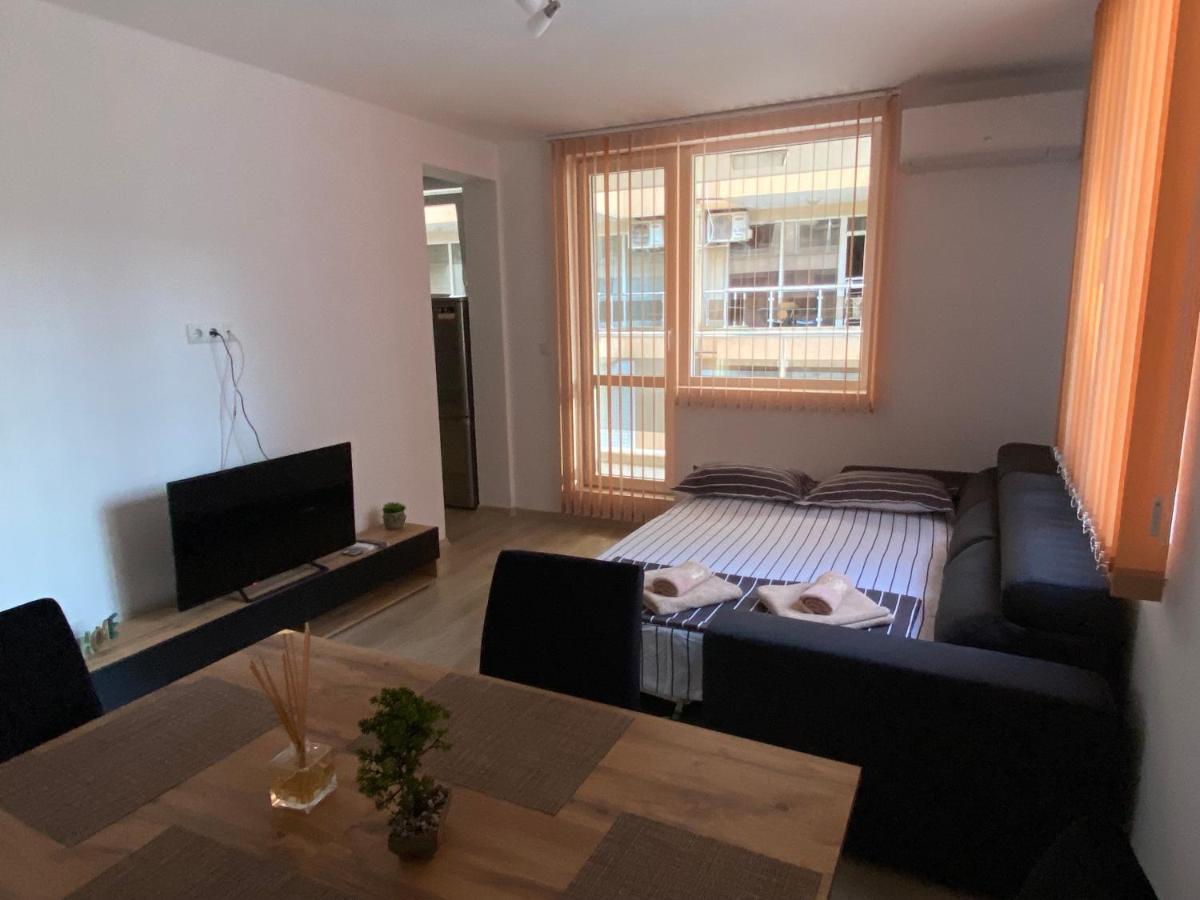 Apartamenti Eli 帕莫瑞 外观 照片