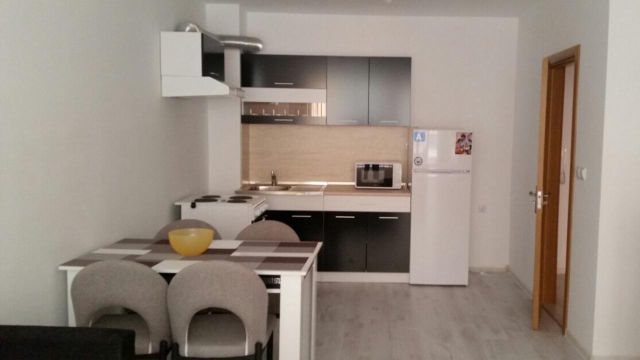 Apartamenti Eli 帕莫瑞 外观 照片
