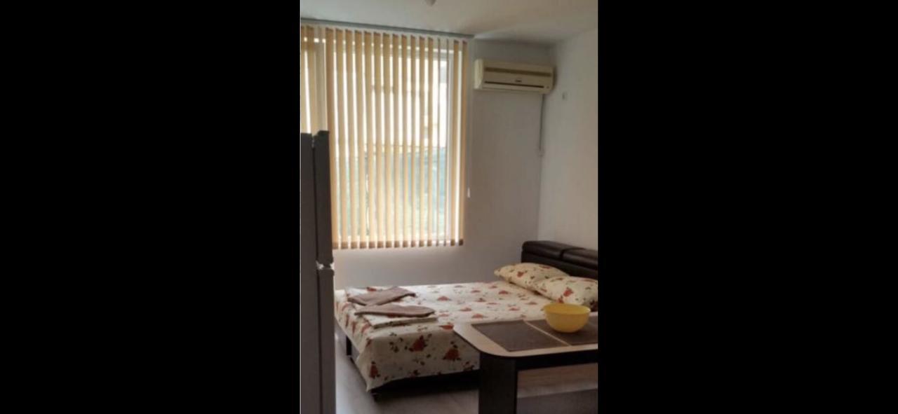 Apartamenti Eli 帕莫瑞 外观 照片