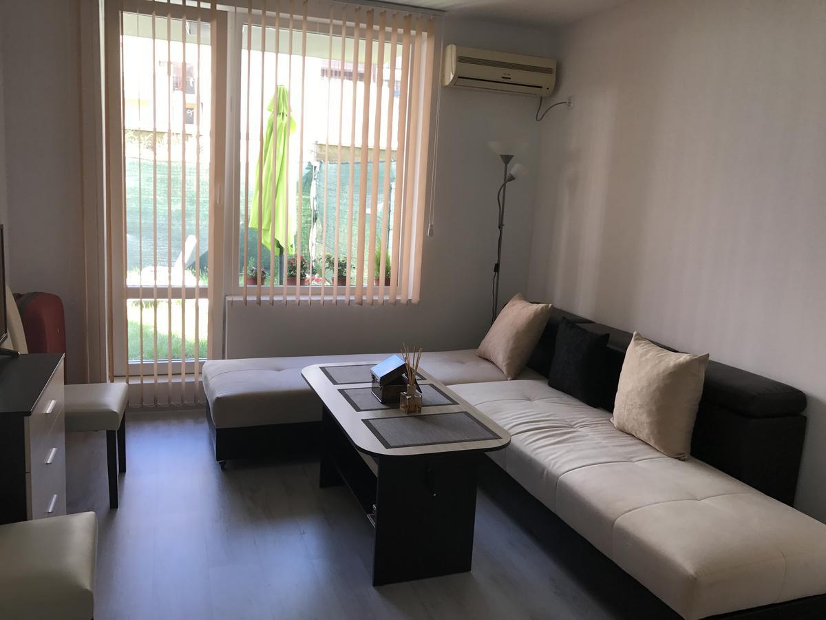 Apartamenti Eli 帕莫瑞 外观 照片