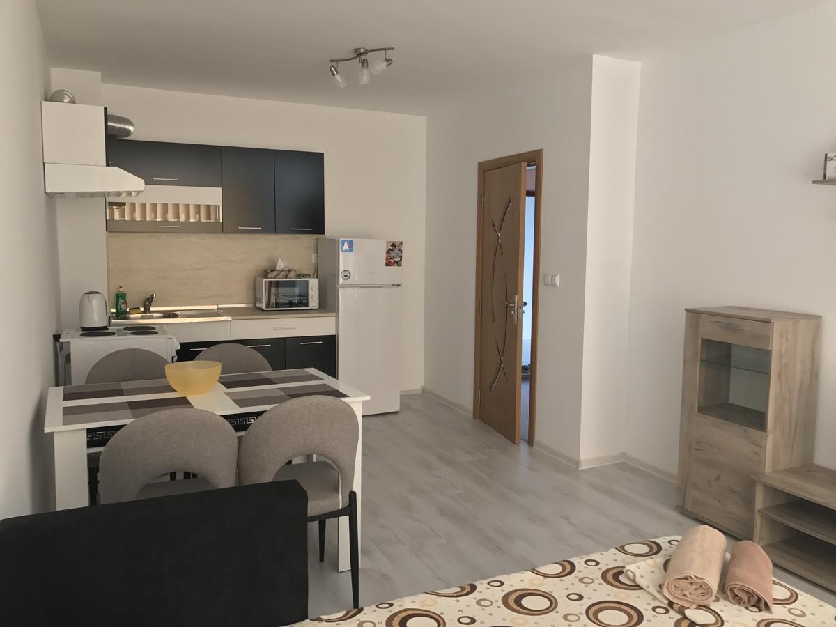 Apartamenti Eli 帕莫瑞 外观 照片